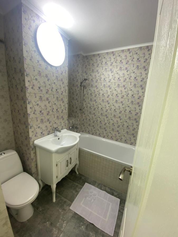 Violetta Apartament Bodzavásár Kültér fotó