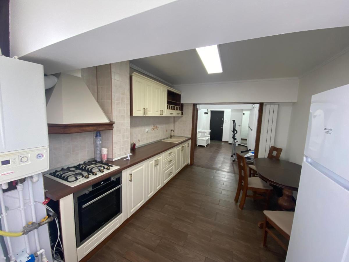 Violetta Apartament Bodzavásár Kültér fotó